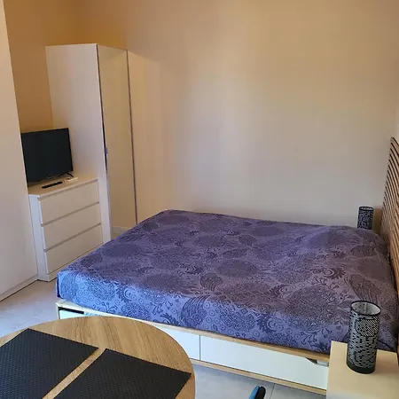 Appartement A 400 M De La *